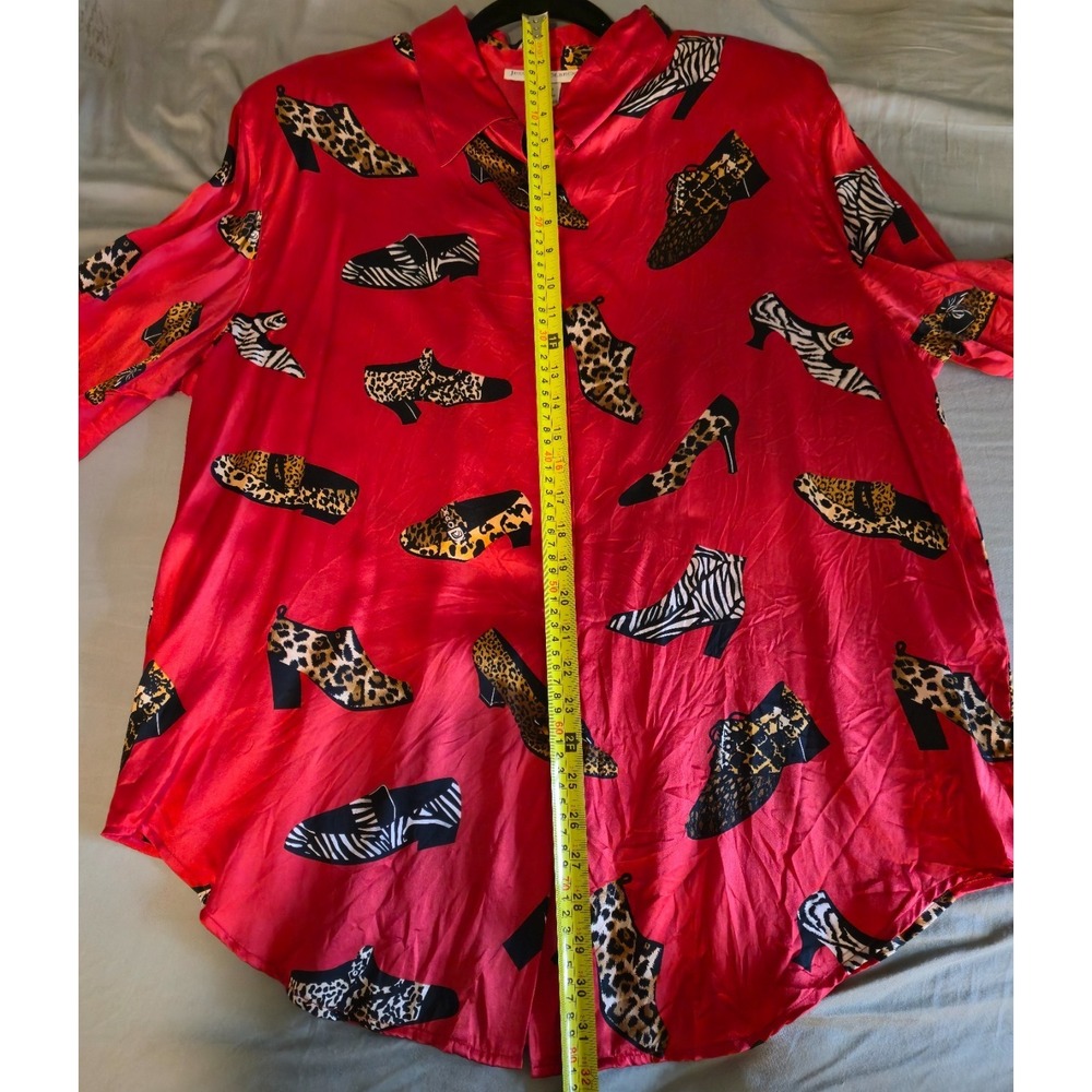 Vintage 100% Silk Red Shoe Print Shirt 1X Shoulder Pads 80s Retro Maximalist - Picture 4 of 5